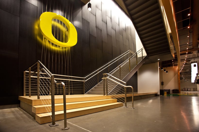 Uoforegon_stairs