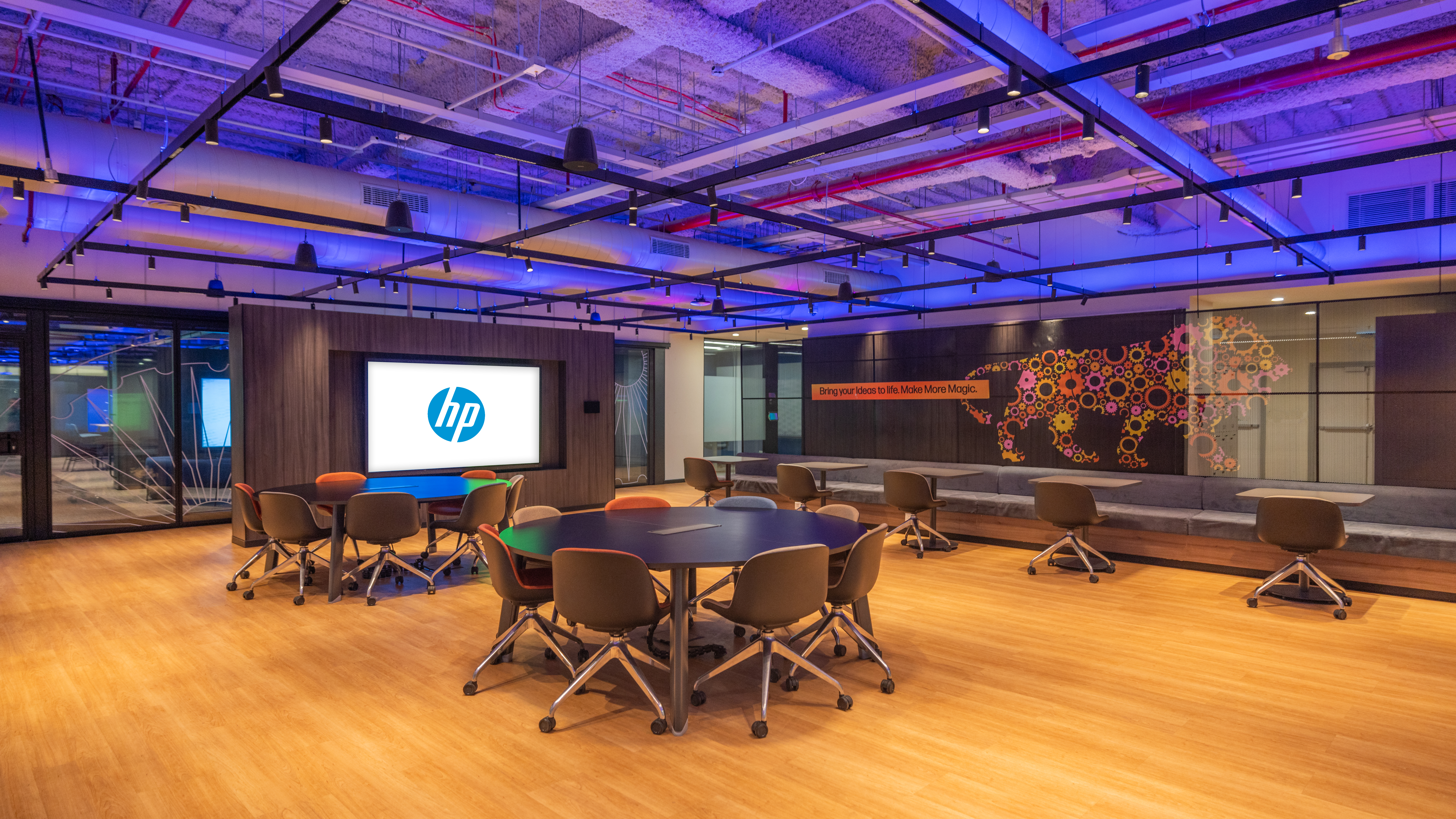 0M4A7995-Edit w logo