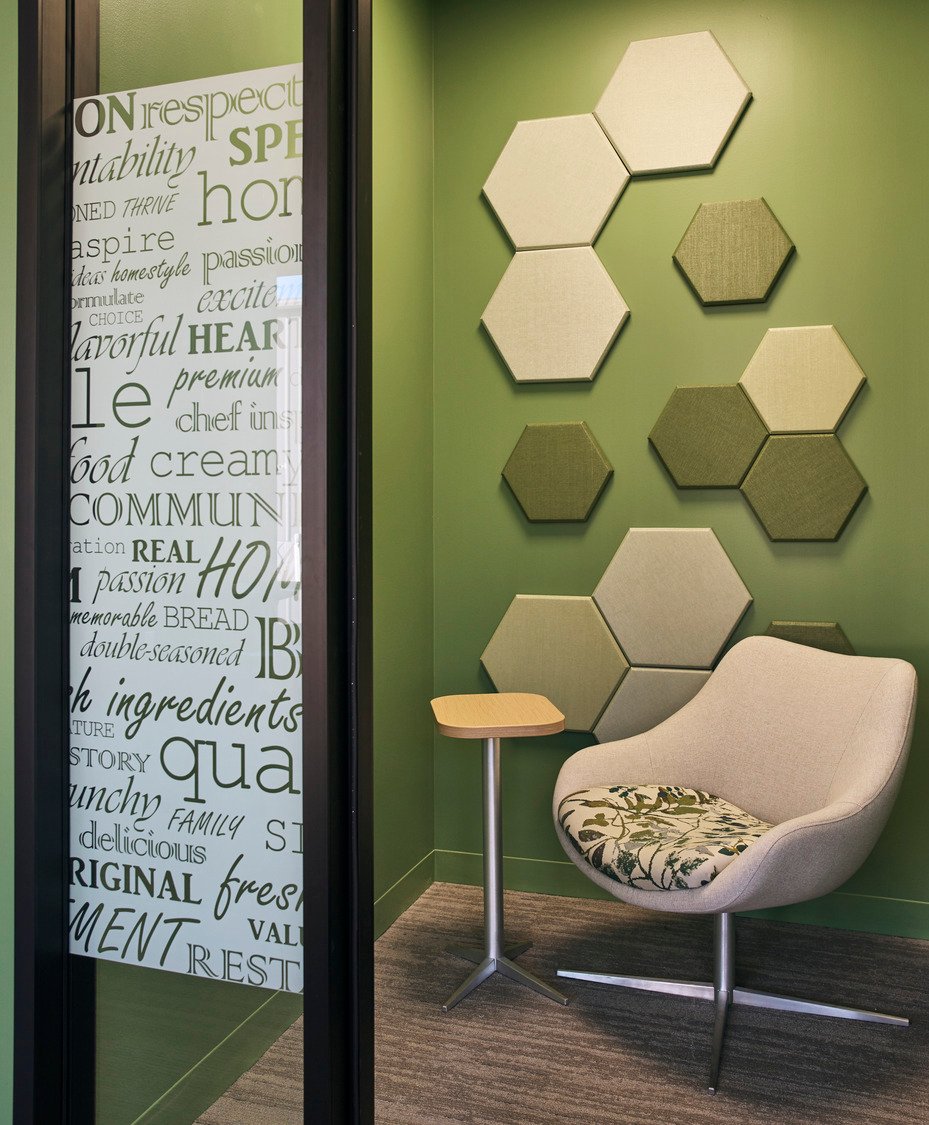 T. Marzetti_privatemeetingroom