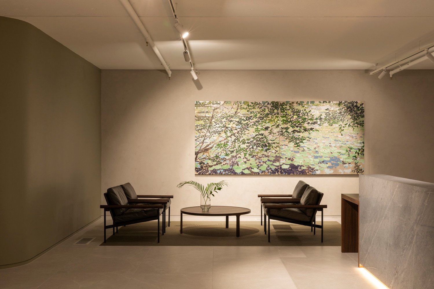 Auckland Spine Surgery Centre_greenwallart