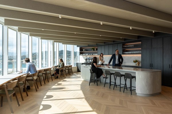 AKL_00656_N21_webview