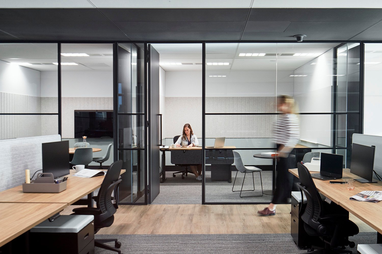 Confidential global software company private room
