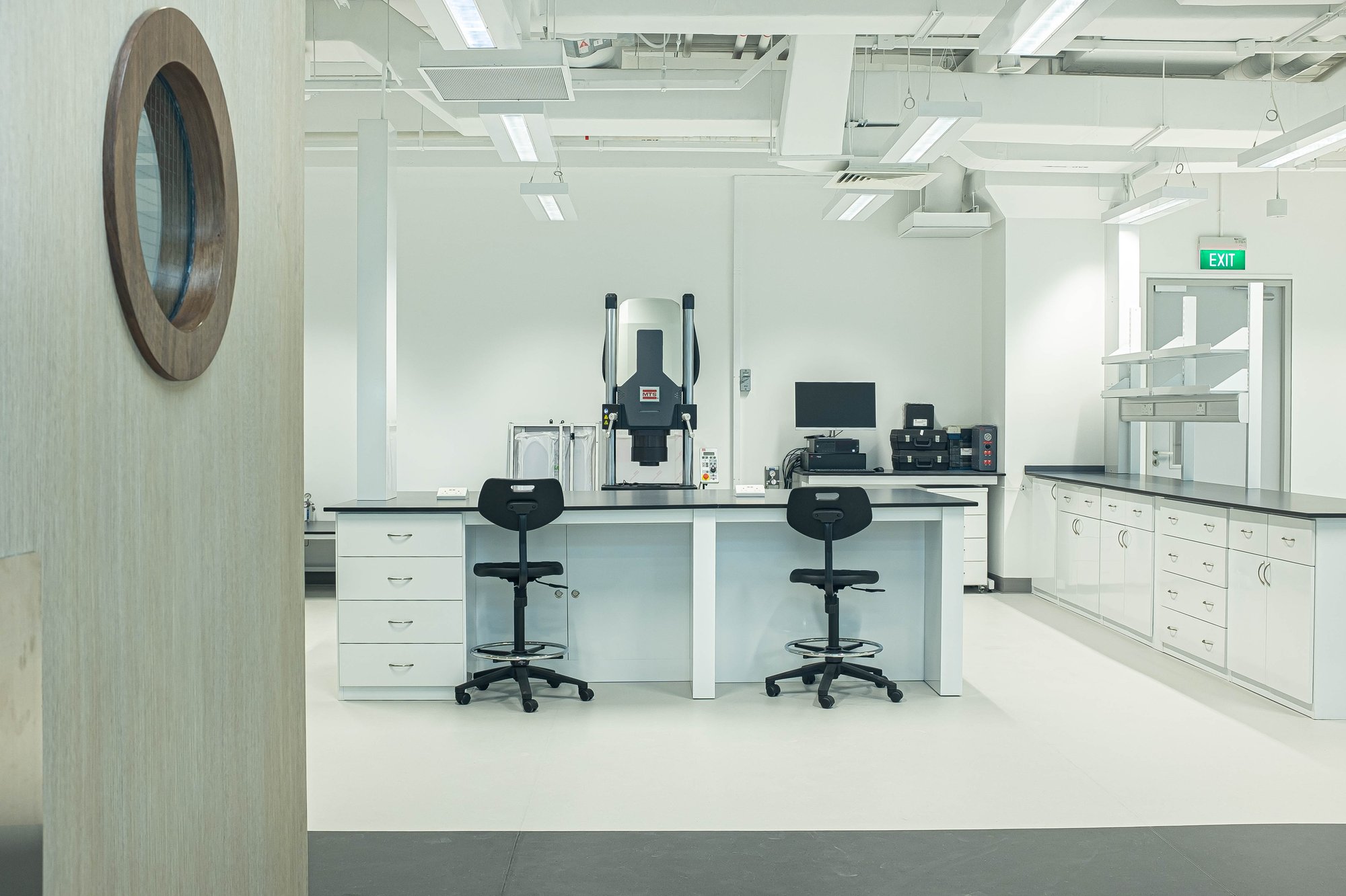 Labratory design and build