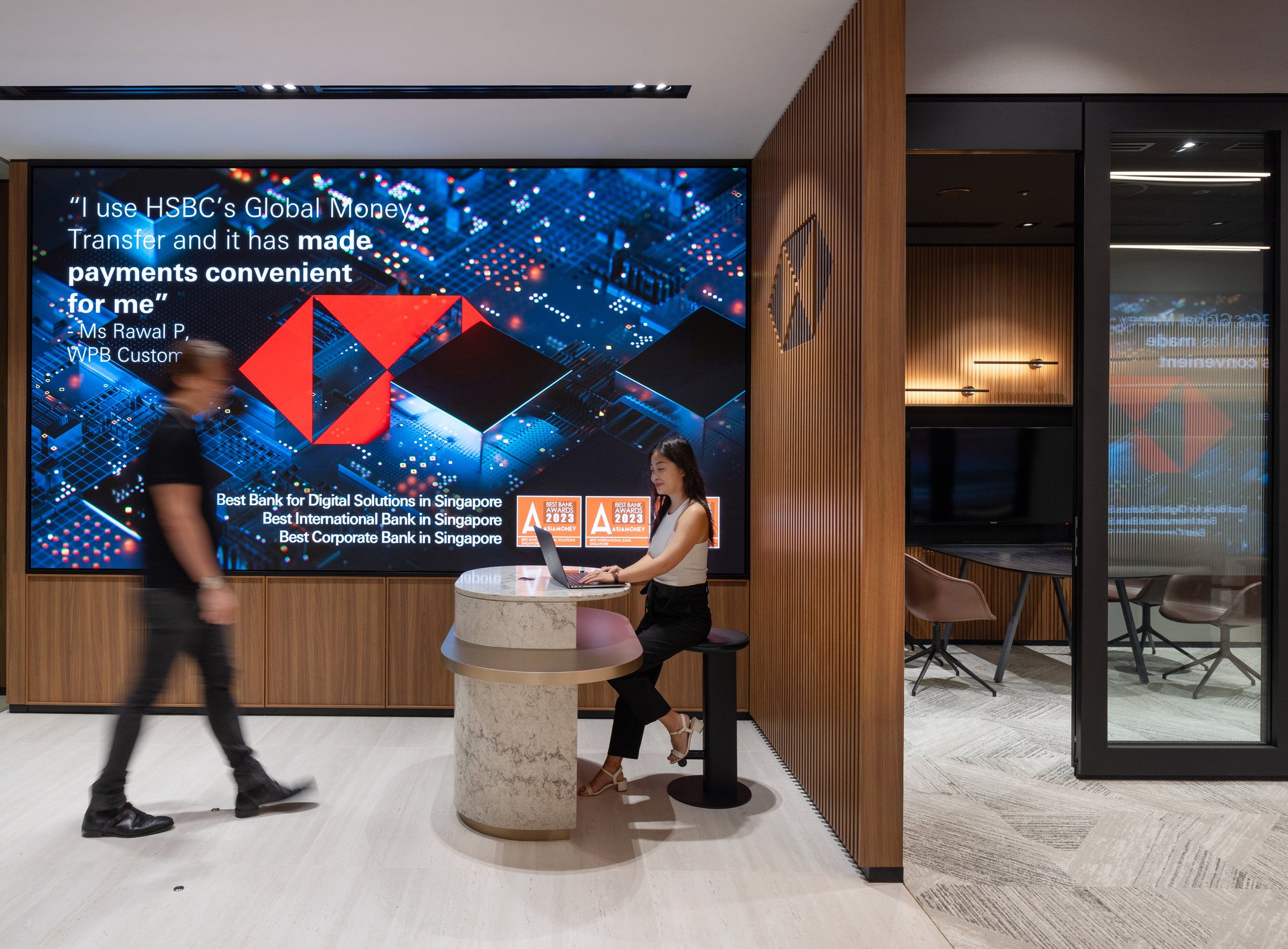 Unispace_HSBC_MBFC_Finbarr_Fallon_04-1