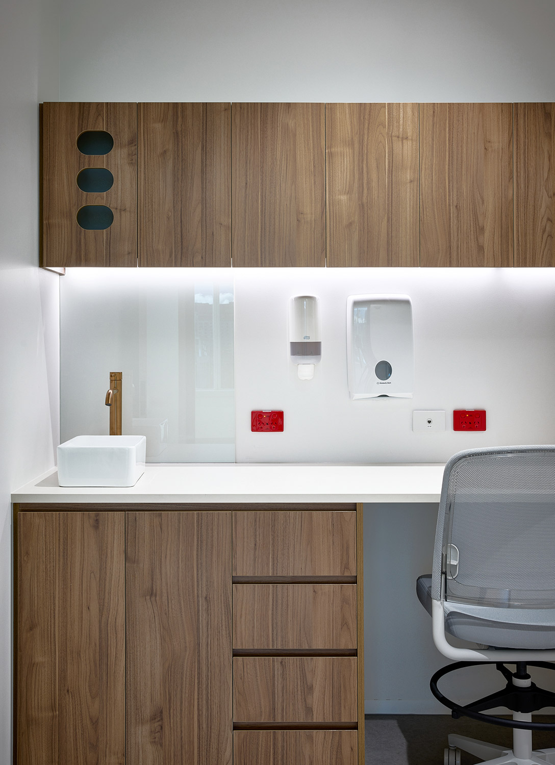 Unispace_Genea_bloodcollectionroom_sydney