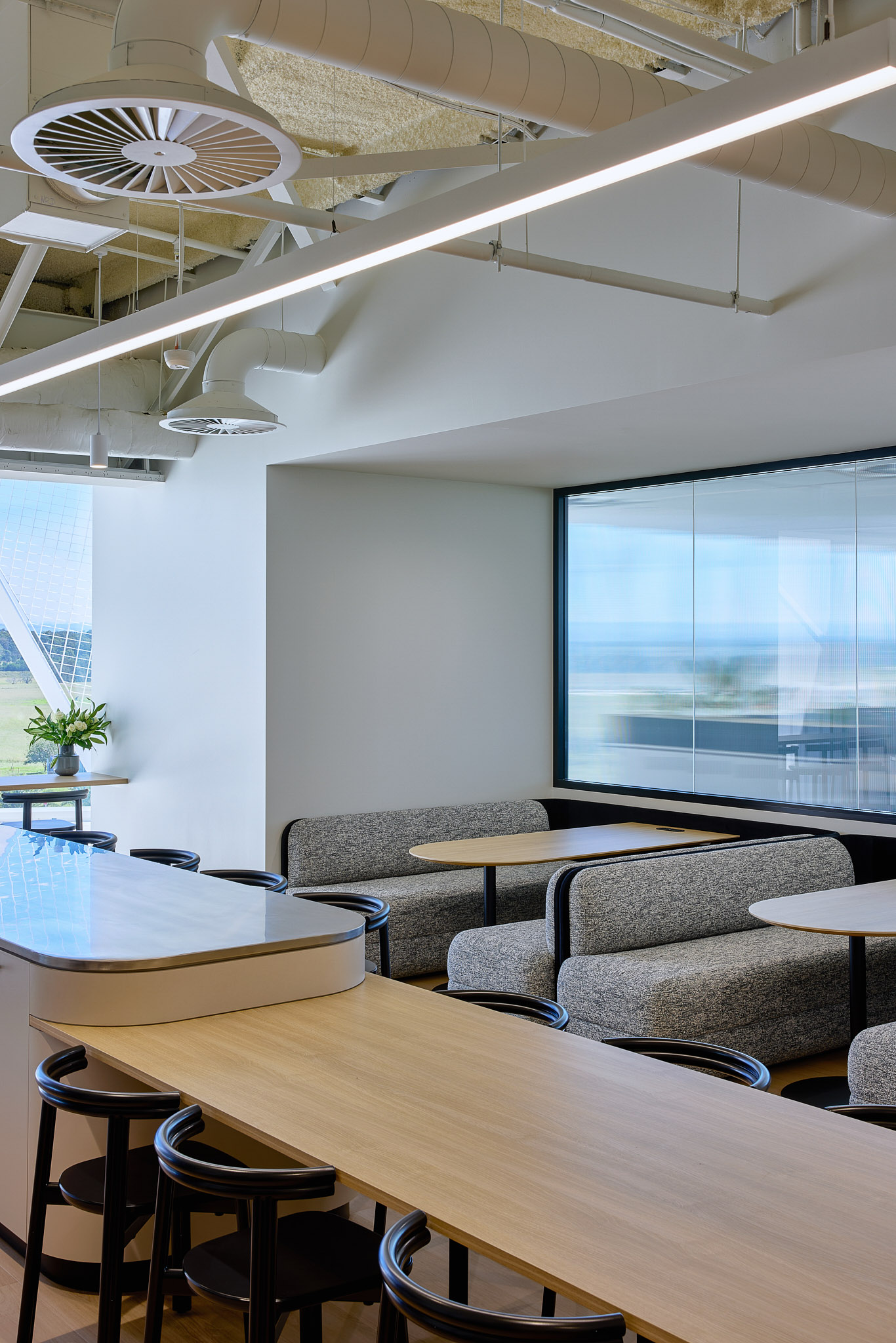 260409_UNISPACE_IVEgroup_0351_HDR