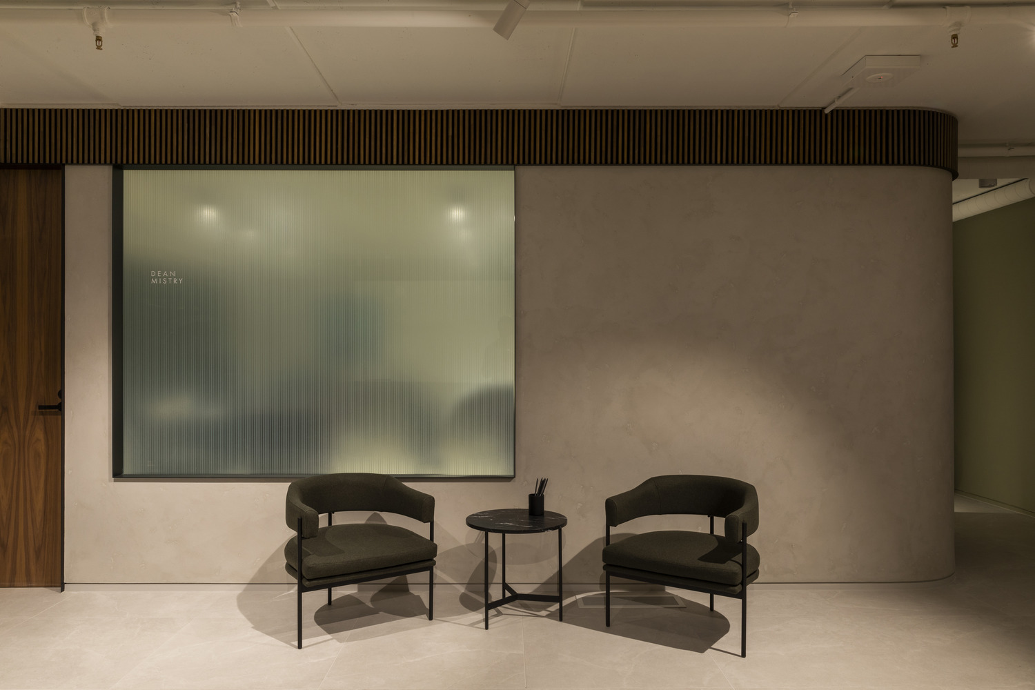 Auckland Spine Surgery Centre_seating