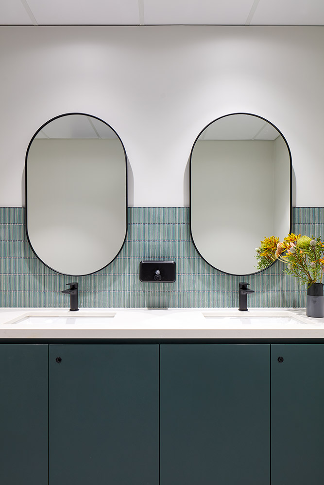 Newcastlerecruitment_bathroom