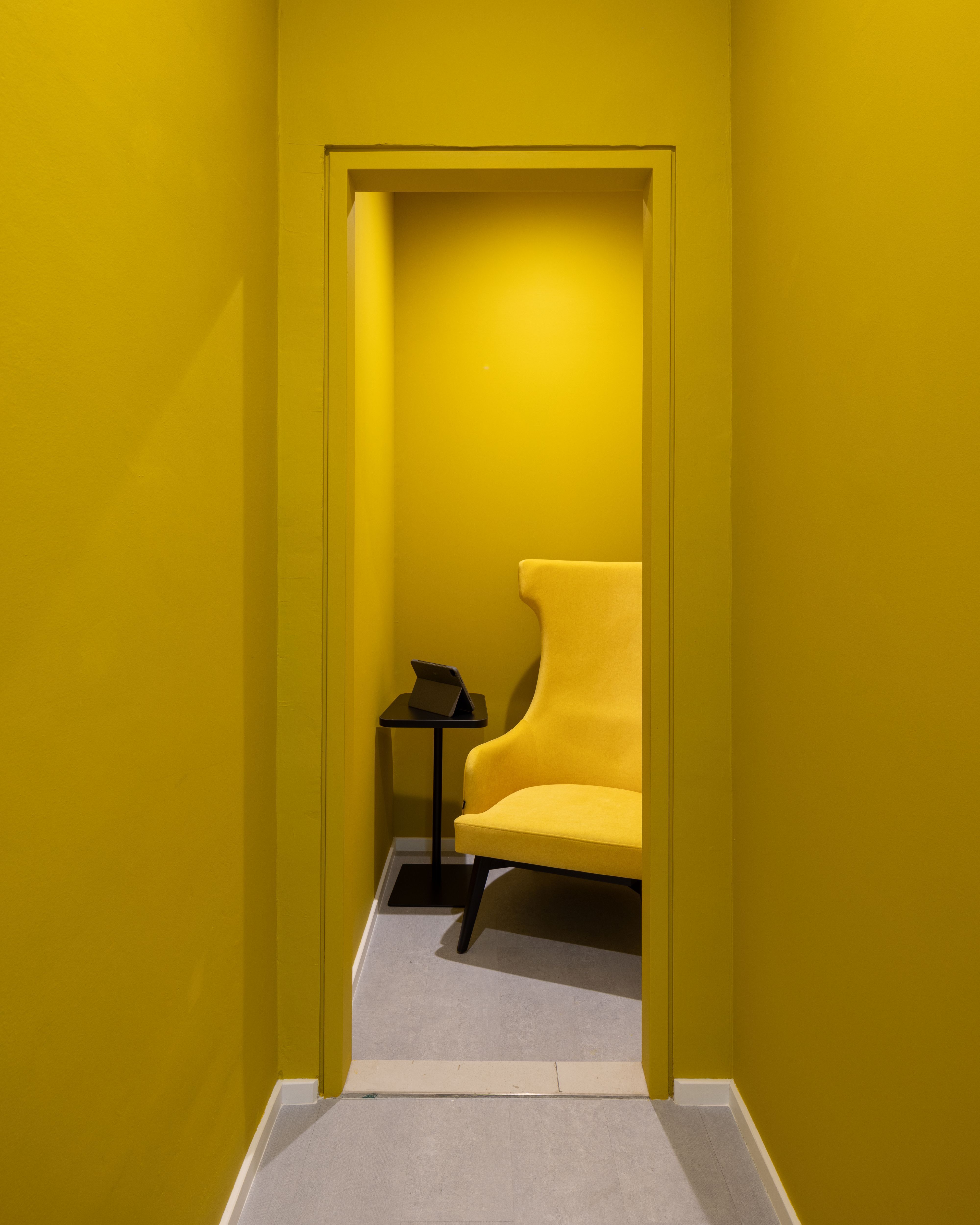 Astellas_KL_Unispace_Finbarr_Fallon_11_resized