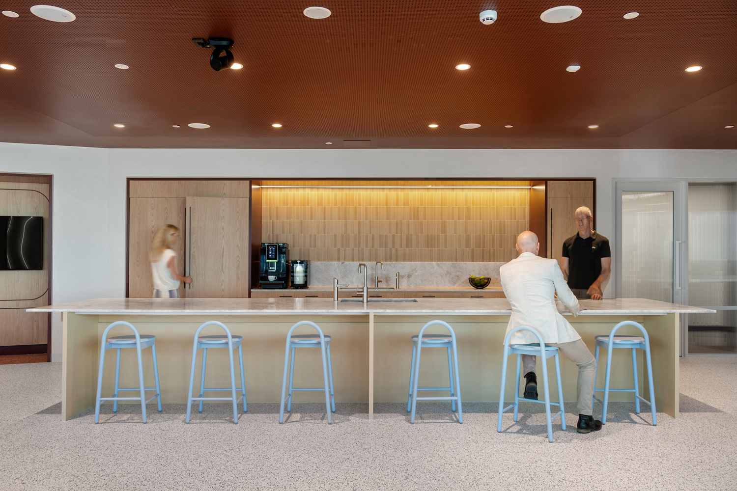 Mitsui_Perth_Kitchen_Unispace_commercialoffice_workplace