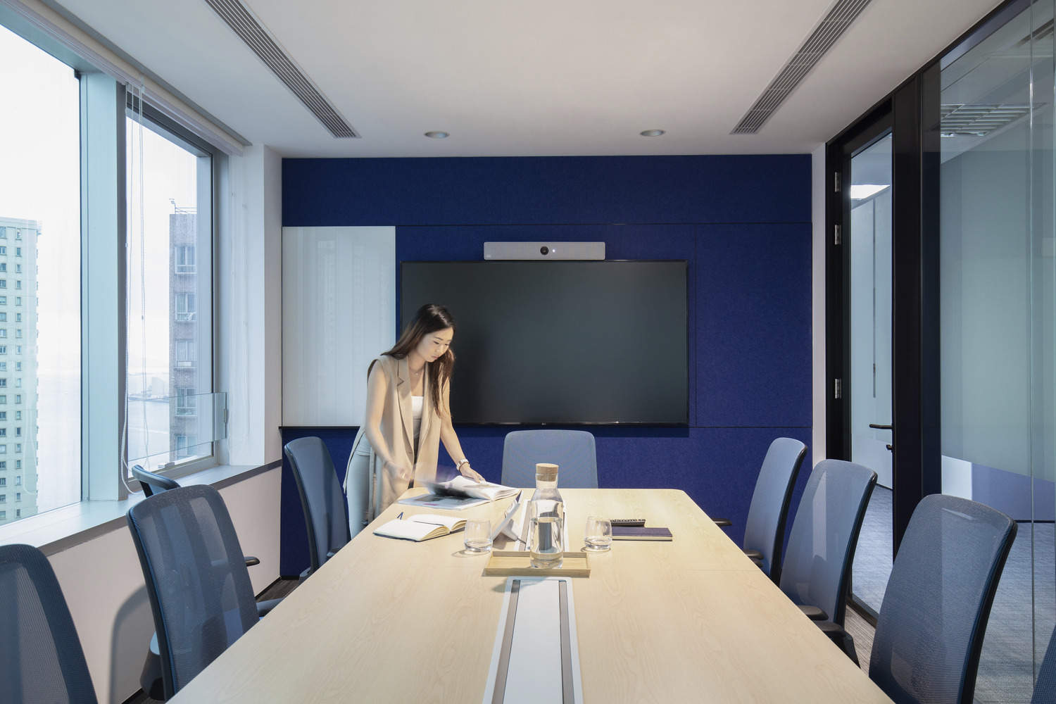 Global pharmaceutical client_conferenceroom