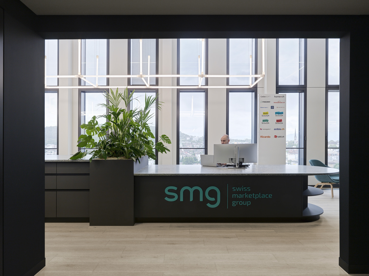 SMG_ZURICH_SWITZERLAND_N29_medium