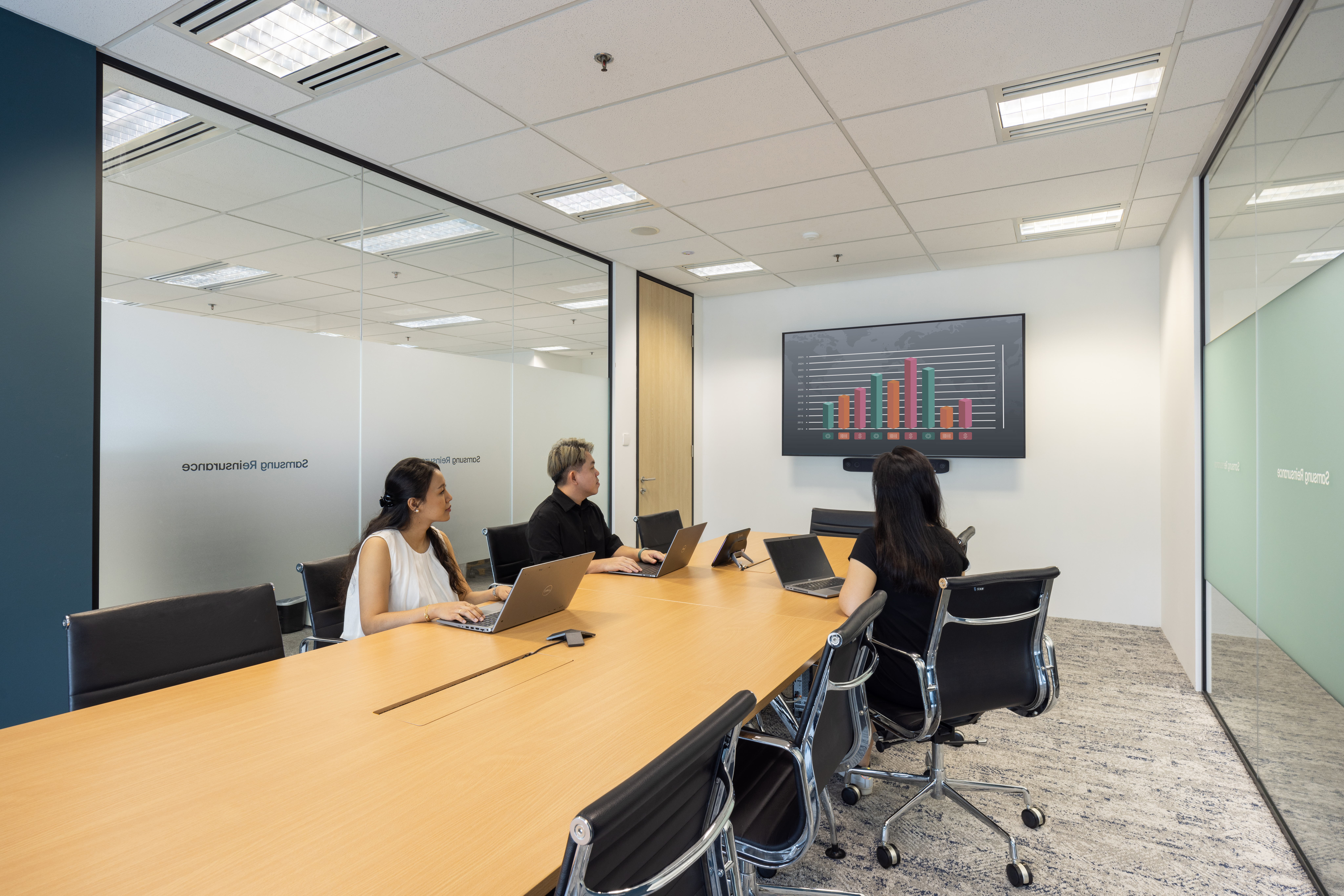 Samsung_Reinsurance_Finbarr_Fallon_11