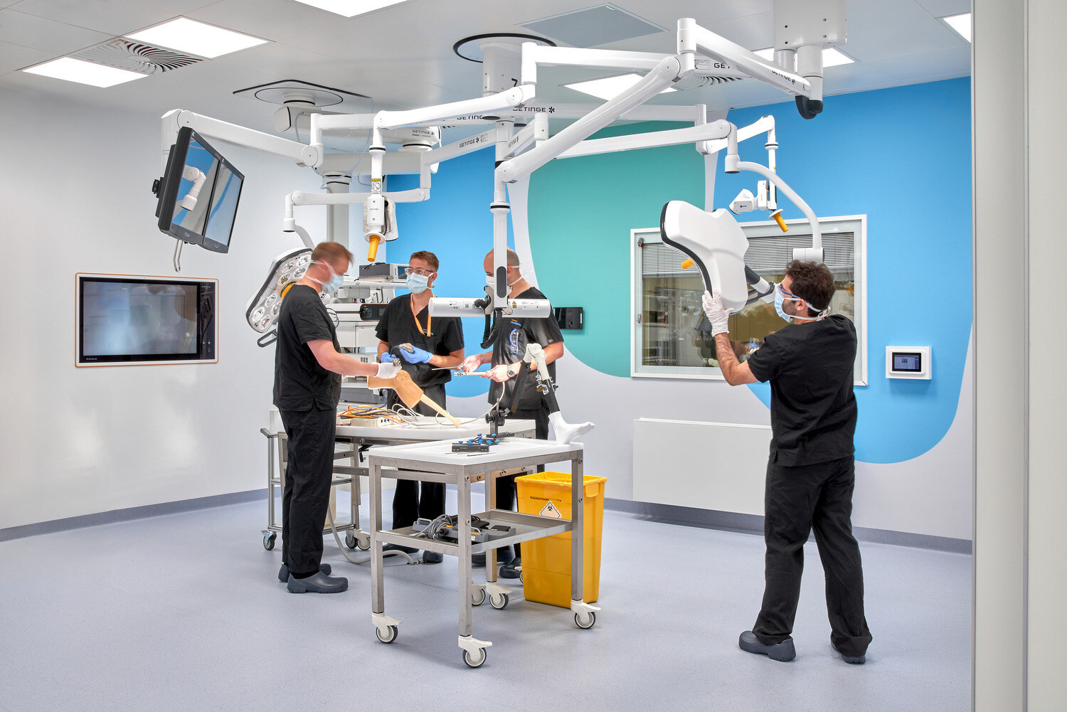 SMITH_NEPHEW_MUNICH_N91_medium